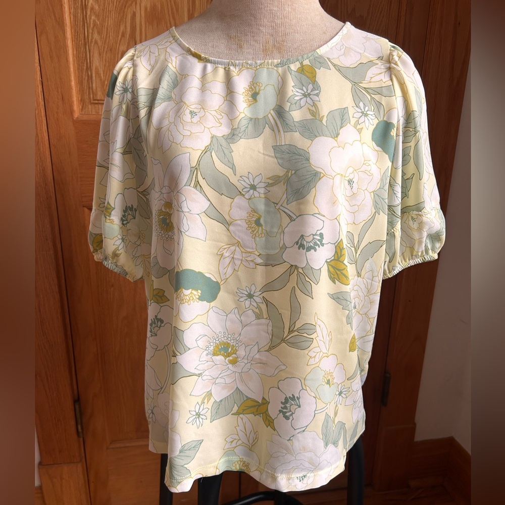 LOFT Cream and Green Floral Blouse